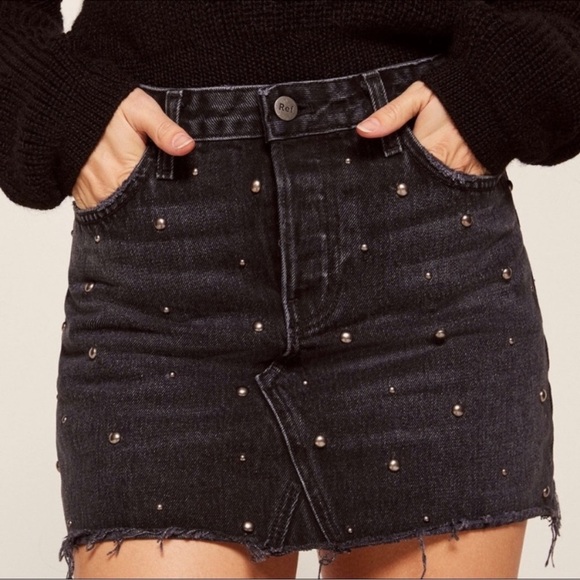 Reformation black denim stud Davidson skirt, Size 29 - Picture 6 of 8